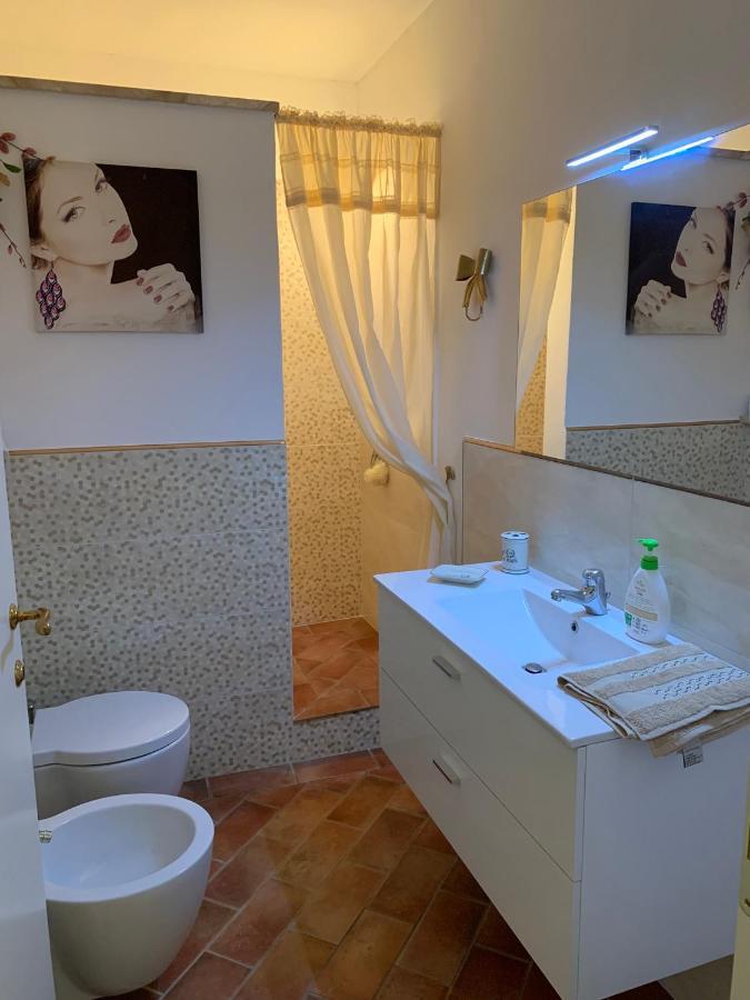 Agriturismo La Casa Dei Ricordi コッレサルヴェッティ エクステリア 写真