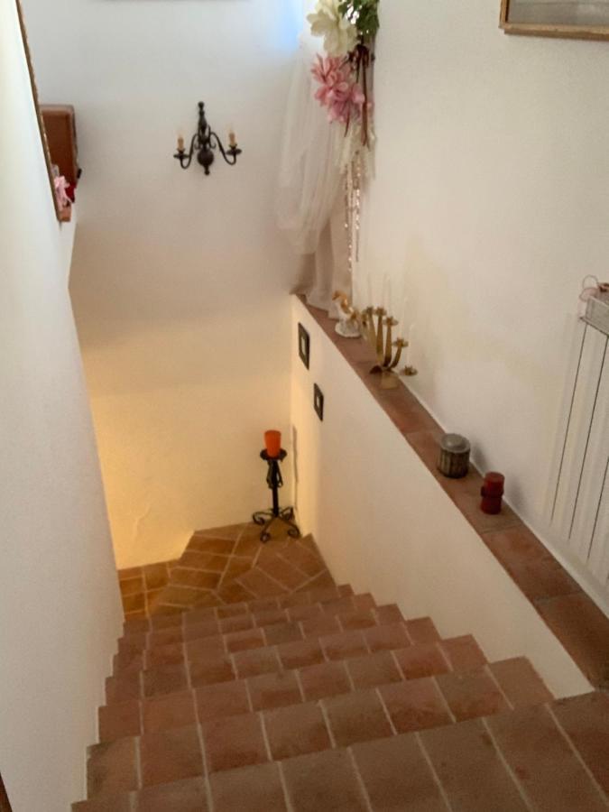 Agriturismo La Casa Dei Ricordi コッレサルヴェッティ エクステリア 写真